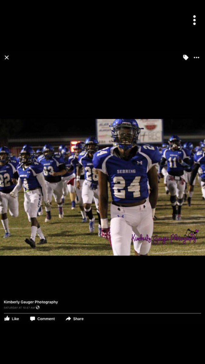 pyshonM's tweet photo. Gone miss them times with the guys but I’ll be furthering my football career else we’re thanks all the coaches for showing me my starting line @PeezyPee11 @KvngCuarto @CScott39 https://t.co/ui8BbH3UMC