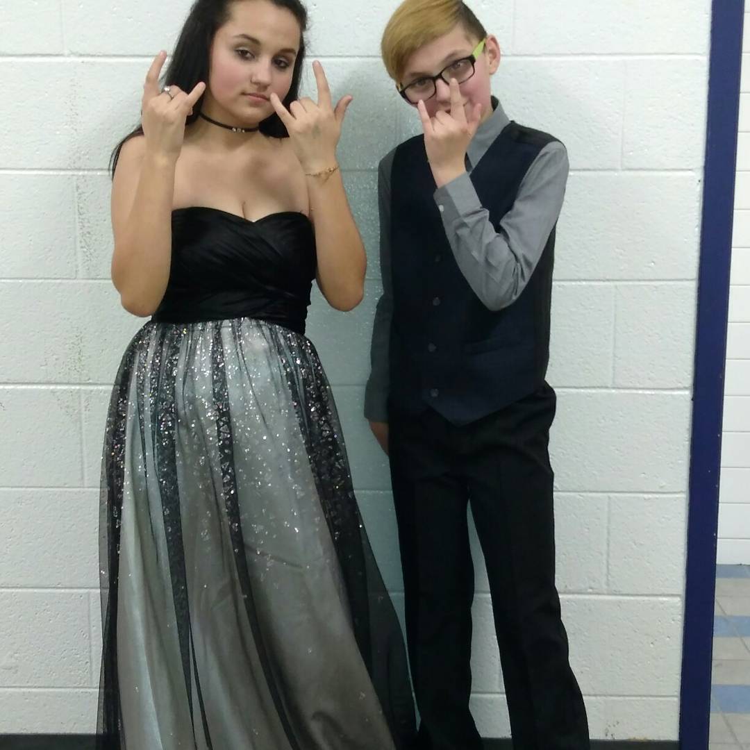 jojojames657's tweet photo. #hoco was great https://t.co/zenp17b8wS
