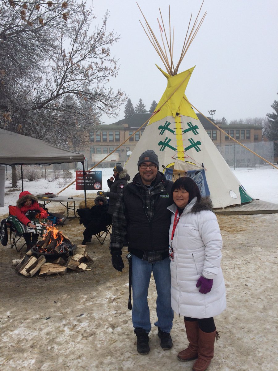 AprilSora's tweet photo. Thank you @DonaldSpeidel1 for sharing all the Indigenous storytellers. #beautiful #intertesting #funny #northerntales tradition #TRC #buildingbridges #winterruption2018 @bwaytheatre @broadwayyxe https://t.co/C4VU2Yk1Kb