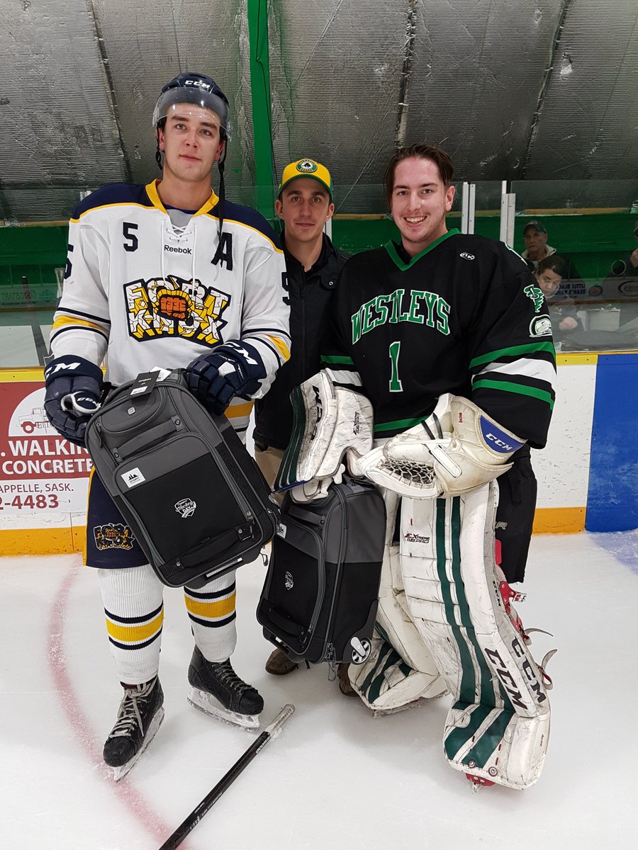 HockeyDayinSask's tweet photo. Congratulations to our players of the game: Chance Horseman of @FortKnoxPJHL and Carson Bogdan of @westleyscoach. Custom #HockeyDayinSK luggage presented by organizing committee member @BennyGX94Sports. Westleys win the #HockeyDayinSK finale 4-1. https://t.co/i7R7bOREb1