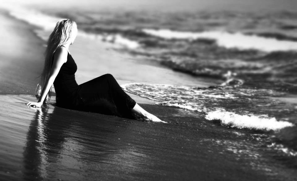 mar_de_sirena's tweet photo. @HotmaiBill @satishc36366576 @bynsny @jack YeSS🧜♀️SmileSS
#ThisIsME🧜♀️BeSo
🥂There is NO #Time for #Hypocrisy & sameness in My #Life.
#AcTivism is NOT #FalseMoraliTy.
#LiveYOURWords🍃#BeYOURSpeech🍃#BreaTheAcTions
I Dive Deeply into whaT I do #Believe and #Live.
I do NOT #NegoTiaTe lies.
I #Honour My #HumaniTy.🥂 https://t.co/RzOia7TRjB