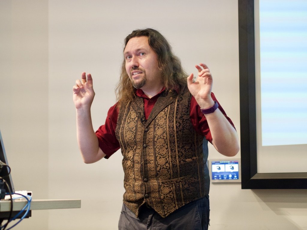 thesecretlab's tweet photo. Earlier: @pjf on why fan fiction matters, and why it especially matters to the tech industry. #lca2018 #lcagm https://t.co/FdVxKuenmI