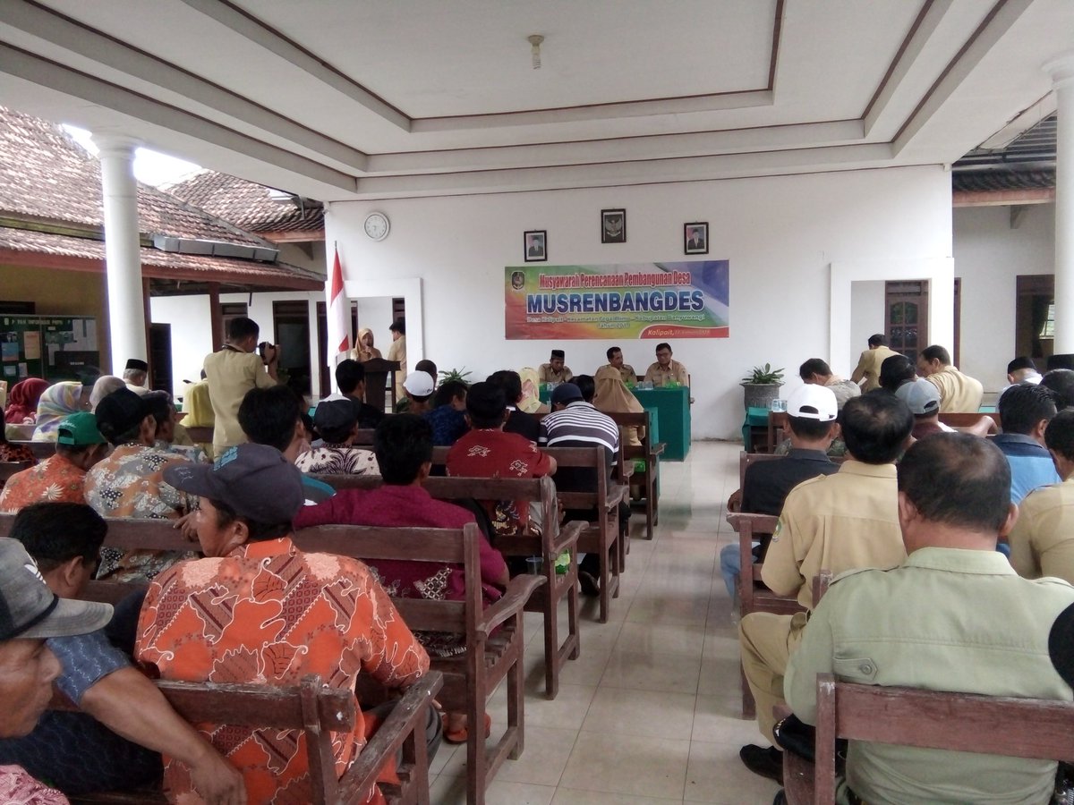 Usmawat02955376's tweet photo. Musrenbangdes T.A 2019 ds.kalipait kec.Tegalslimo
@jokowi 
@P3mdBanyuwangi 
@tppindonesia 
@madjid_taufik 
@EkoSandjojo 
@kpw4jatim 
@topbwi99999 https://t.co/bxfBhjZGl0