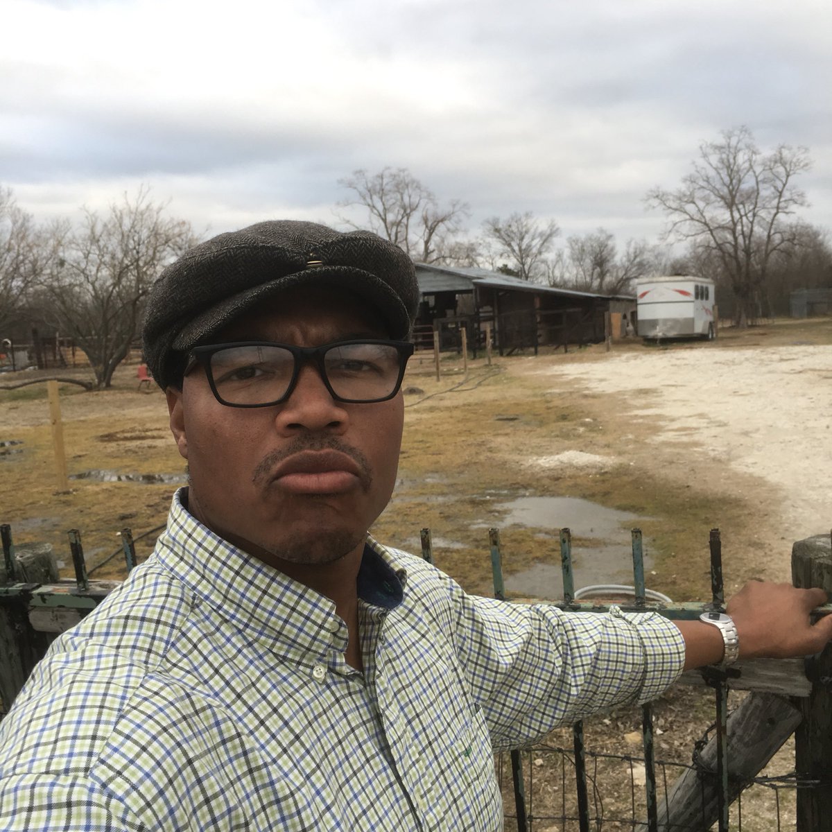 KRitch_4INS's tweet photo. #ComingSoon 1 Acre Booming Commercial Area #ManorProperty Zoned Commercial/MultiFamily No Restrictions #commercialrealestate won’t last long! Serious buyers 512-663-7257 #kritch_4realtor  Manor, Texas https://t.co/WzEznhWHiF