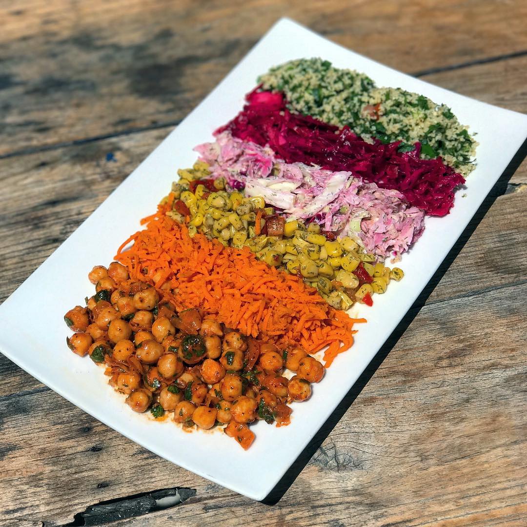 WellbeingCafes's tweet photo. The rainbow plate from #shefala is our favorite new way to taste the rainbow 🌈 #losangeles #shefa #vegan #plantbased #laffa #goodeats #schug #everything #melrose #lunch #brunch #yummy https://t.co/g7HKEcBvSK