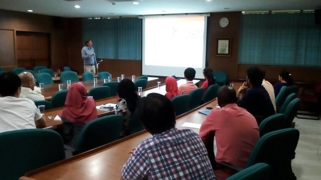 GregoireHerzog's tweet image. Great to present my work on #mesoporous #silica for #electroanalysis at #USM #Malaysia @LCPME_CNRS_UL