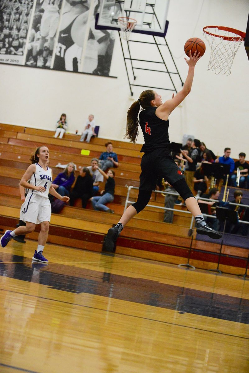 eacwbb's tweet photo. Excited to announce @speck_cierra has signed with @eacmonsters. Let’s all welcome her to Monster Nation! @OSAASports @clutchplayers @BeavertonHS @KGWSports @PrepHoopsOR @JUCOadvocate @NwJucoShowcase @metroleague #chaos https://t.co/ML1fqQWXrx