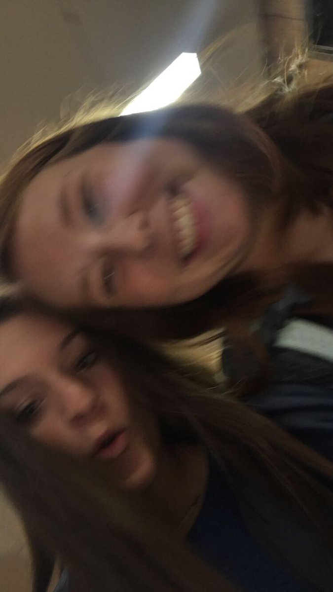 GronholzJulia's tweet photo. h16bd to the happiest girl i know!!!!your laugh and humor brightens anyone’s day:):) wouldn’t survive hbs without you💛💛 hope your day was everything you wished for and more love you lots🤩🌟💗 #16 #thatswhatshesaid #jenna #id #doyouknowanything #bonkers https://t.co/pNN9VflOMR