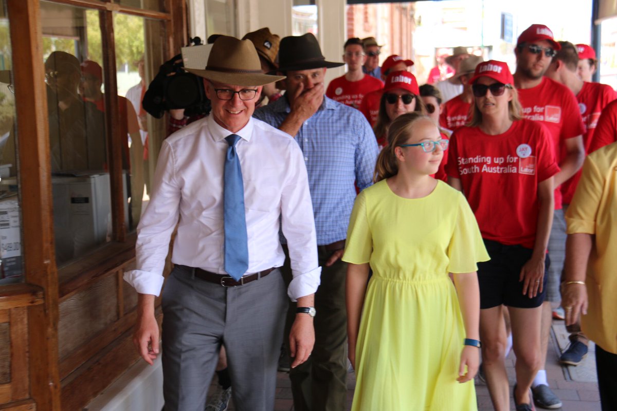 nickharmsen's tweet photo. Jay Weatherill campaigning in Peterborough with daughter Lucinda. Families already playing a prominent role in #SAVotes campaign. https://t.co/N2YmtmtvCY