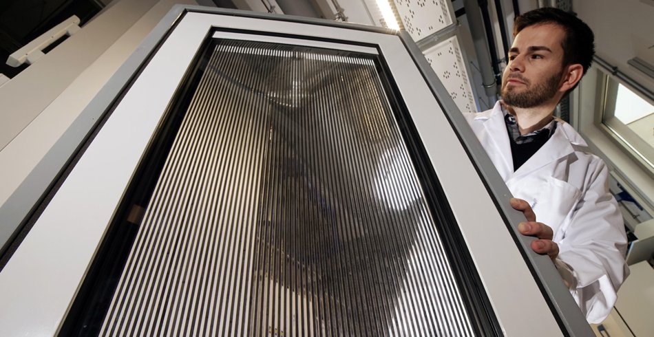 esdnews's tweet image. Super-smart window harnesses energy from the sun – bit.ly/2DvUjGJ 

@UniJena #smartwindow #solar #solarenergy #renewableenergy #energy