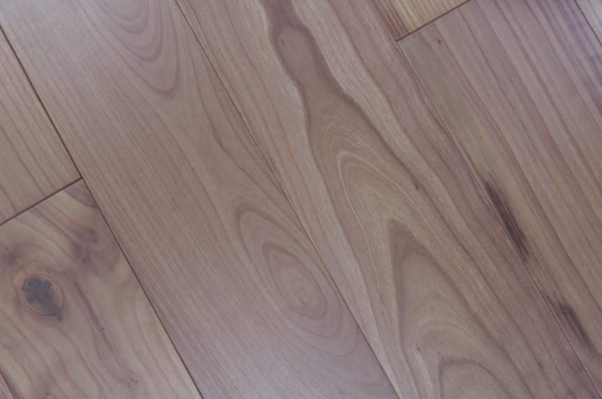 ItlasPavimenti's tweet image. Occasione in Outlet #Itlas: pavimento in ciliegio spazzolato accadueo con misure fuori standard, scontato del 50%. L'offerta è valida sino ad esaurimento scorte, non perdete tempo! ow.ly/B3pZ30hDASm