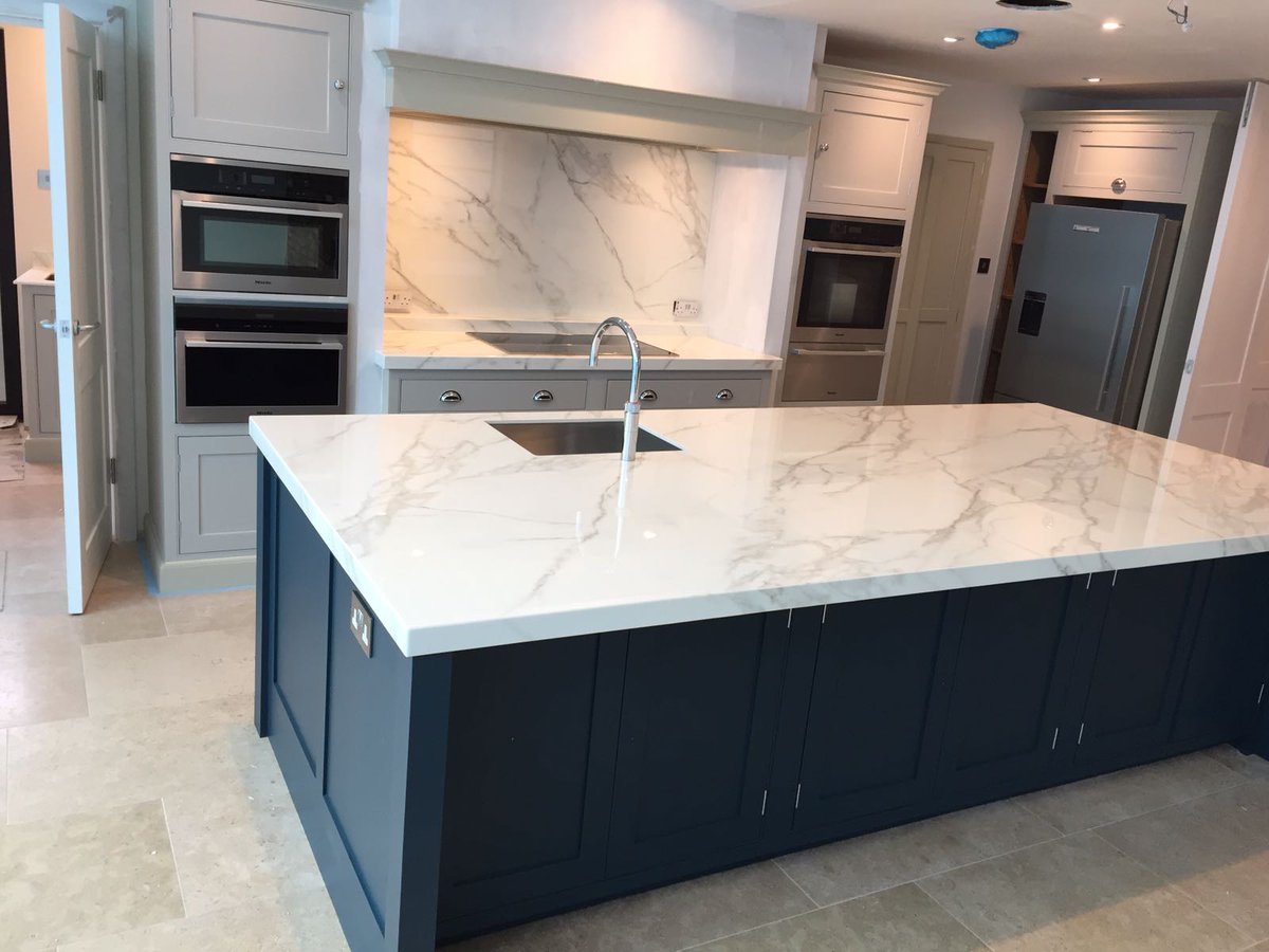 The Neolith worktop range offers one of the worlds most aesthetically pleasing and durable collections 

#TheMarbleStore #Kitchen #Worktop #Neolith
