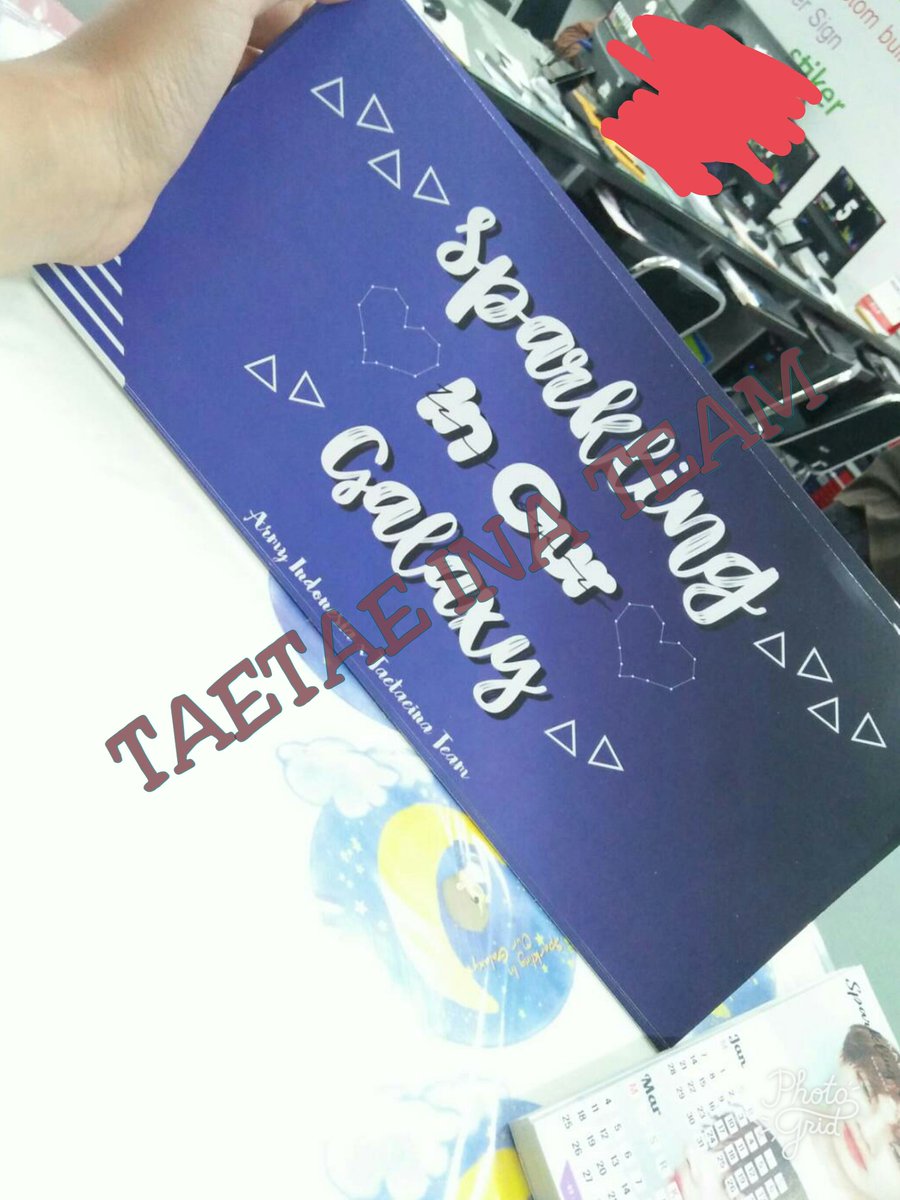 TAETAEINA_TEAM's tweet photo. @Vantastic_V @VTAE_INA @btsforarmy_ina @taehyungland_id @taehyungbase @ATT951230 @taehyungyesjams @moonvlight_1230 [UPDATE SPARKLING IN OUR GALAXY]

Birthday Project (PO Goods + Donasi) : sebagain goods sudah jadi, tinggal totebag dan bottle yang masih dalam proses produksi. Cek selengkapnya disini 👉 https://t.co/VrbAf7vCpJ https://t.co/gMOqWFksGX