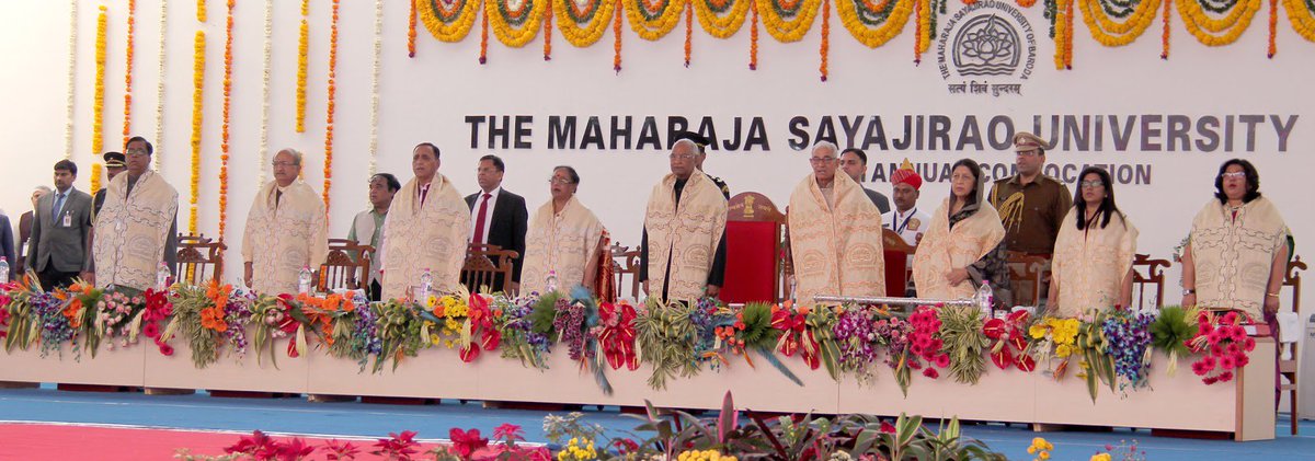CMOGuj's tweet photo. President Shri Ram Nath Kovind today attended and addressed the 66th convocation ceremony of MS University of Vadodara along with Gujarat Governor Shri OP Kohli &amp; Gujarat CM Shri @vijayrupanibjp and conferred degrees and medals to the successful students https://t.co/JWByUmr9AC