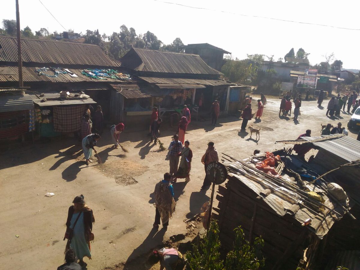EastKhasi's tweet photo. #swachhtapakhwada at Mawkynrew Bus Stand #mawkynrew block #eastkhasihills #meghalaya being observed on the 22nd of January 2018 https://t.co/CyWEMl2lHu