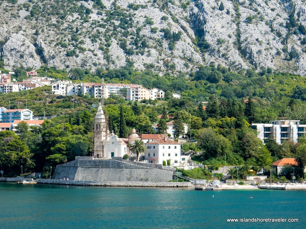 ShoreTraveler's tweet photo. Photos from my recent visit to #kotor #Montenegro are now on my #travelblog at https://t.co/dMVOQZ76dM #travelblogger @HALcruises #Eurodam #Europe #wanderlust #PEI #traveldiaries #cruising https://t.co/S3Cysby8lZ