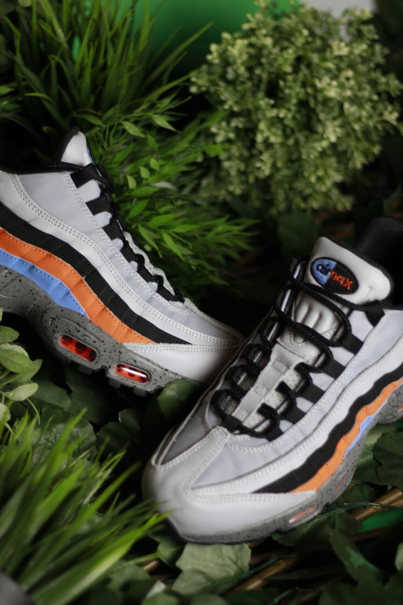 StormShop's tweet photo. Tenemos el horno calentito♨
Nike Air Max 1 Jewel y Nike Air Max 95 PRM
Disponibles en tienda y online
https://t.co/JDP98R528b https://t.co/Hfmw52mfNa