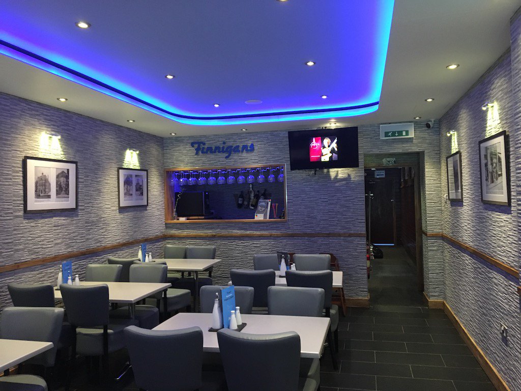FinnigansSutton's tweet photo. Looking to start off your week on a high note? Come get some fish and chips at Finnignans! https://t.co/2xGrXbeyya