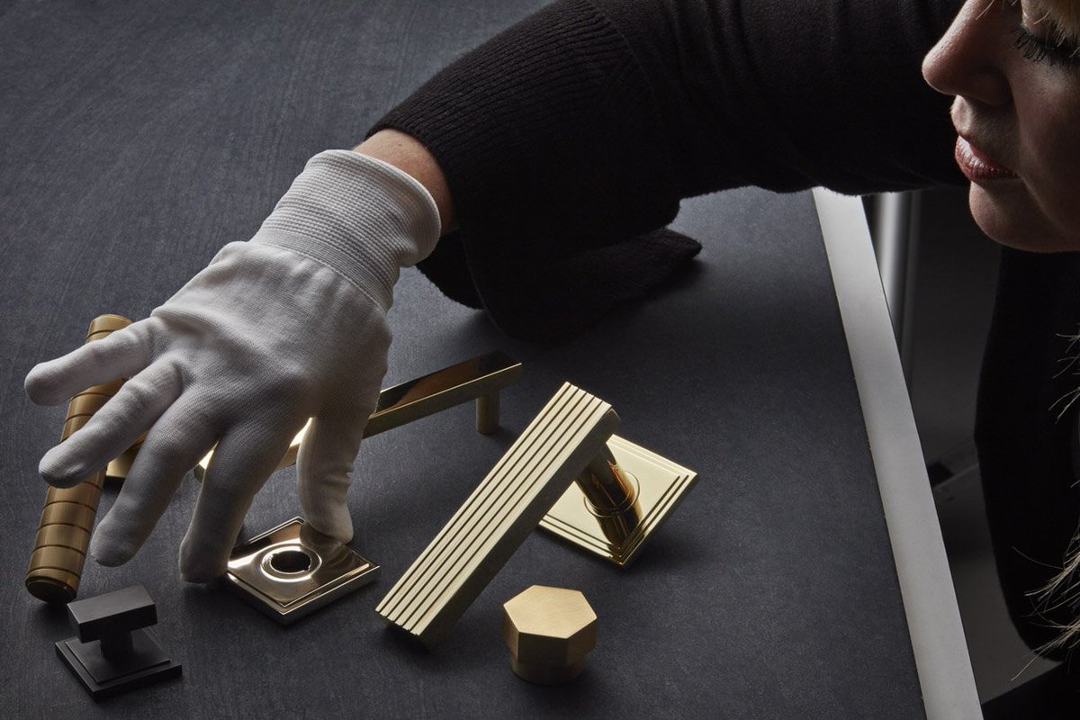 crofthardware's tweet photo. Croft have some exciting news to come this week! Watch this space!
#CroftLaunch #newcollection #ironmongery #interiordesign https://t.co/cLEcSdYwJR