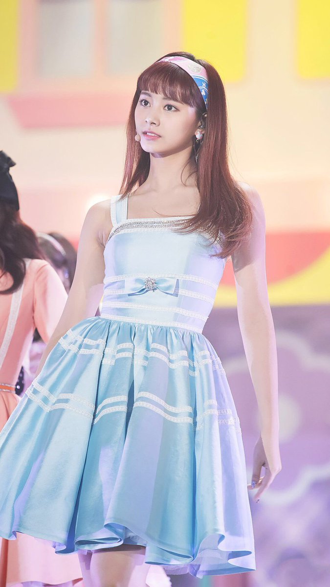 あや ページ 平成青文字系】Zipper 2007年7月号 平山あや表紙 - メルカリ