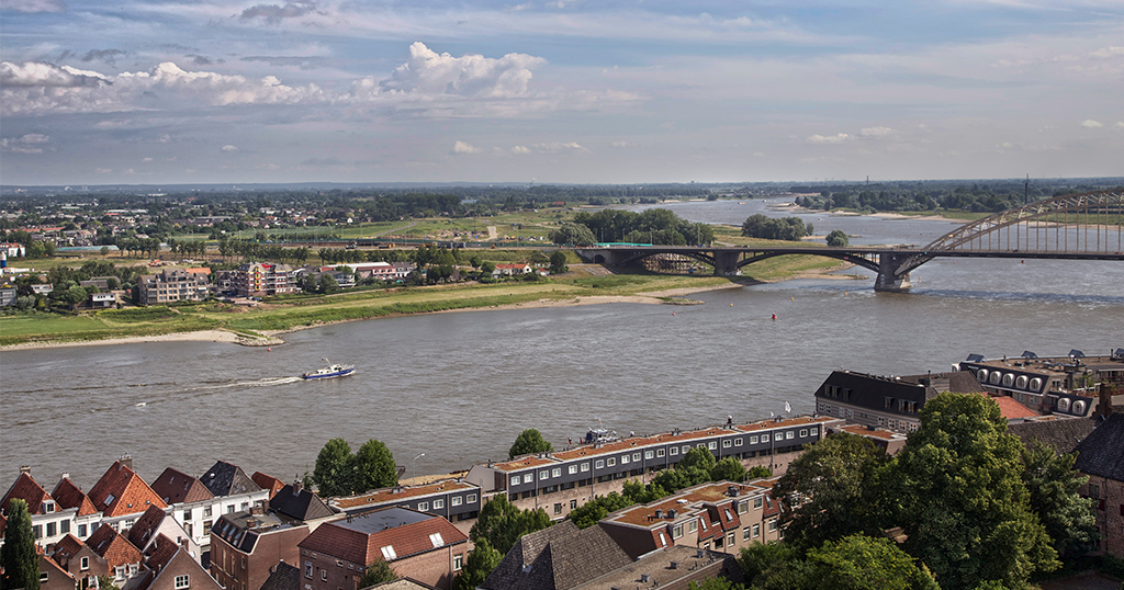 Alliander's tweet photo. Trotse partner van de Green Capital of Europe Nijmegen. De stad won de prijs voor #greencapitaleurope vanwege de grote inspanningen op het gebied van duurzaamheid ➜ https://t.co/62tR2XuY53 https://t.co/IlEoZv09Ii