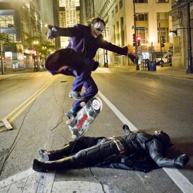 pacificbware's tweet photo. #HeathLedger jumping #ChristianBale during a break on set. #RememberingHeath, #RIPHeath, gone too soon. https://t.co/o7RJ51LGUU
