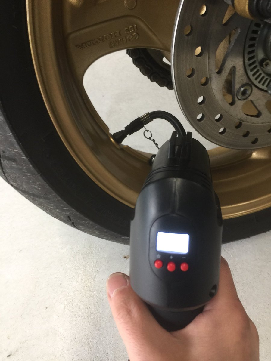 dongoros27's tweet photo. エアホークプロを初使用！
なかなか使える奴だ❗️CBも喜んどる^ - ^ https://t.co/iD4b890ekJ