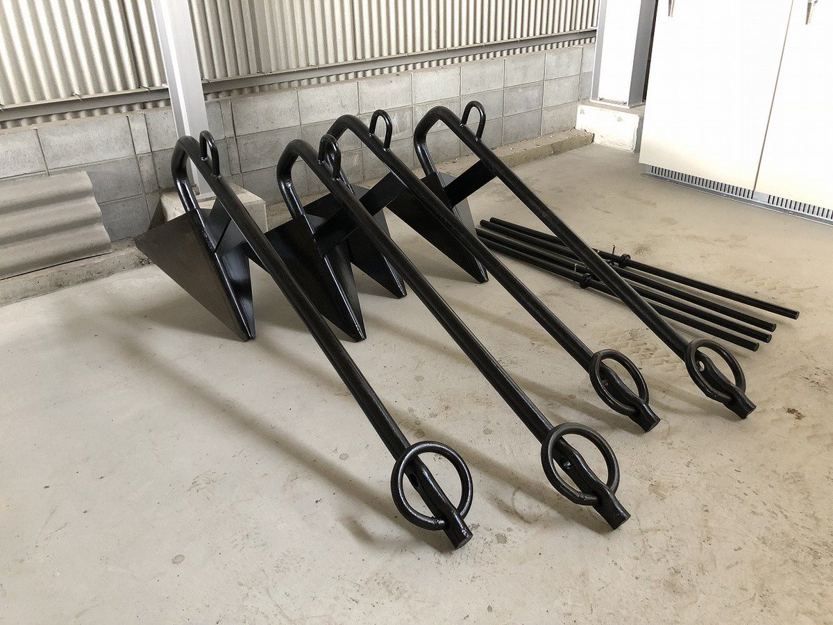 V型片爪金錨 VRS-100(100kg)4丁 先日納品したバルカンアンカー® VRS-100です。旧型の錨で何度も走錨するので弊社錨を試験 ...