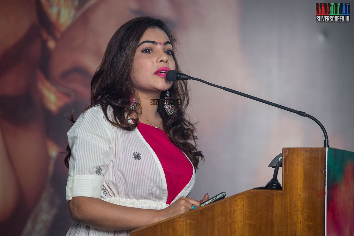 silverscreenin's tweet photo. Nikki Galrani and others at the #PakkaTeaserLaunch in #Chennai.
More here: https://t.co/7CJP1OciHe https://t.co/CcPSGPf9l2