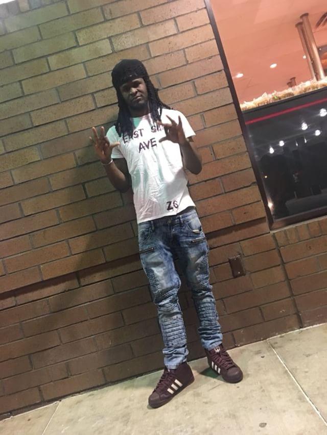 RC_Sayless's tweet photo. Wit Sum Niggaz That Will Wipe Ya Nose Fa Lookin Wrong 💯❗ https://t.co/7xNbBbQ0V8