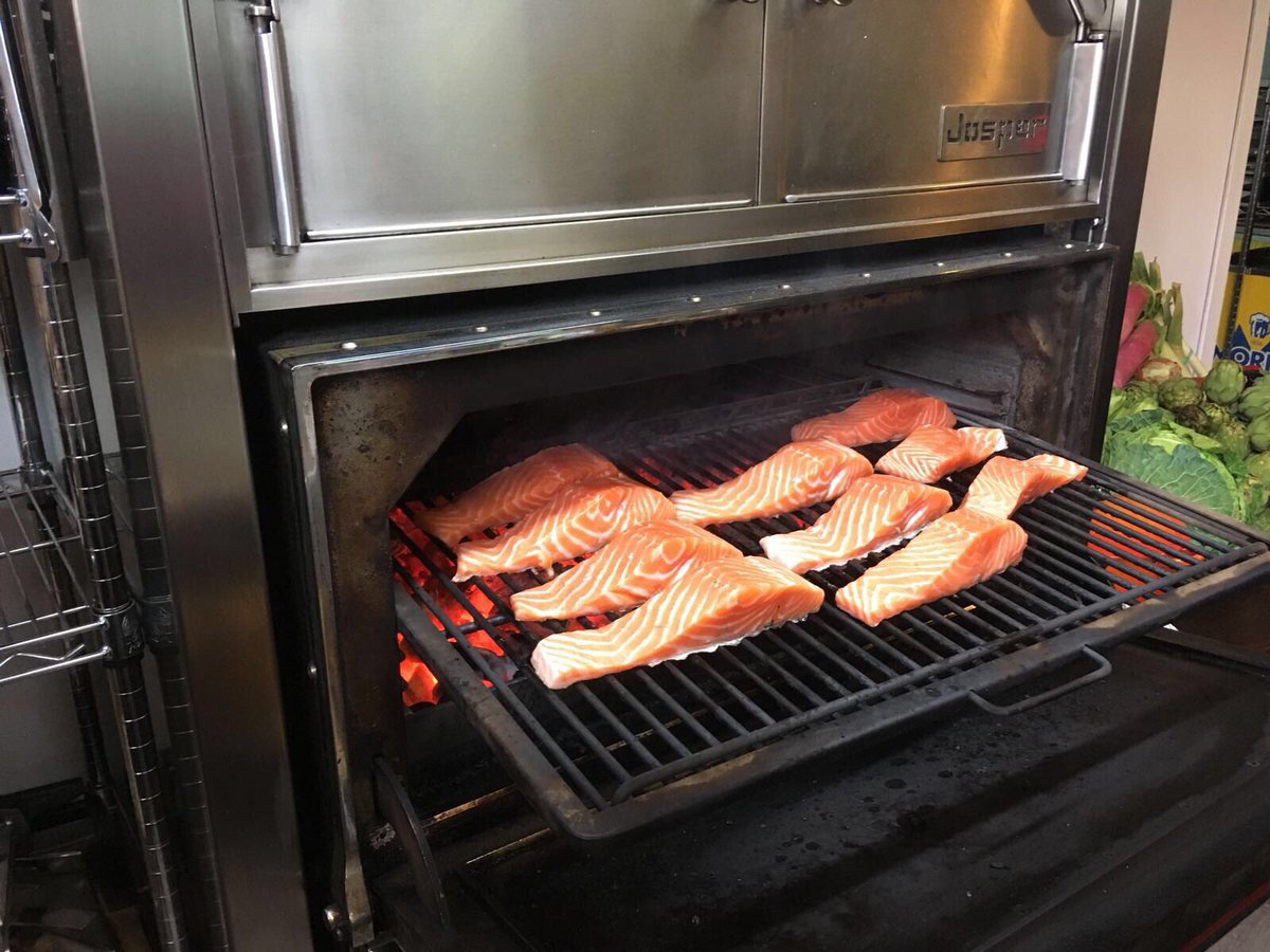 ¡Bienvenida nueva semana! Recordad que la #Gastroteca permanece cerrada los lunes porque no hay lonja de pescado y nuestra despensa está entonces incompleta ¡nos vemos mañana!