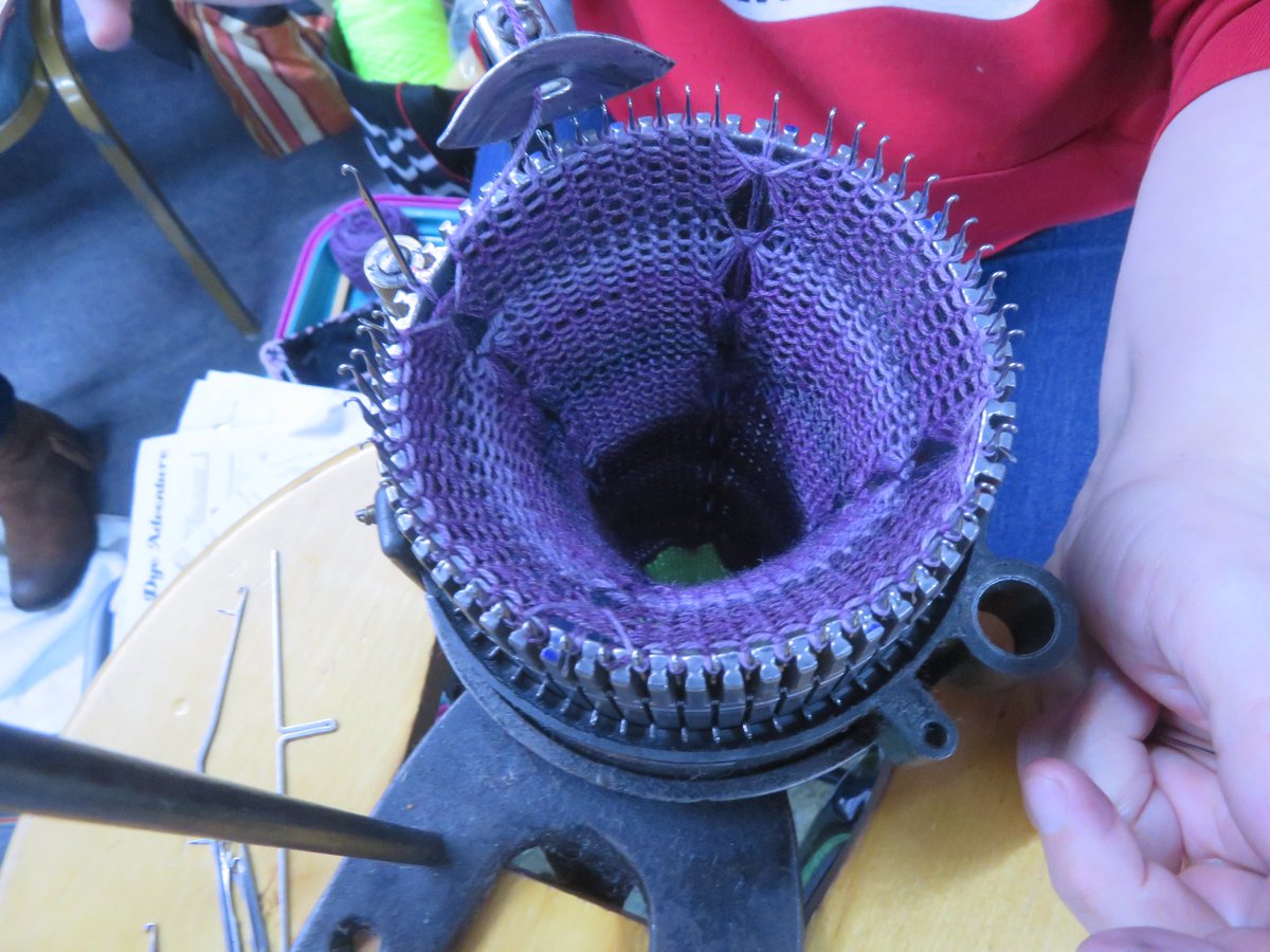 StCloudKnitShop's tweet photo. Scenes from our #CircularSockMachine event
#CSM #sockknitting #socks #antiqueknittingmachine #machineknitting #erlbacherknittingmachine #gearhartknittingmachine #lambknittingmachine #autoknitter #vintageknits #knitting #knittingmachine #carolewurst #knittinginstructor #yarn https://t.co/BbquXEUgQH