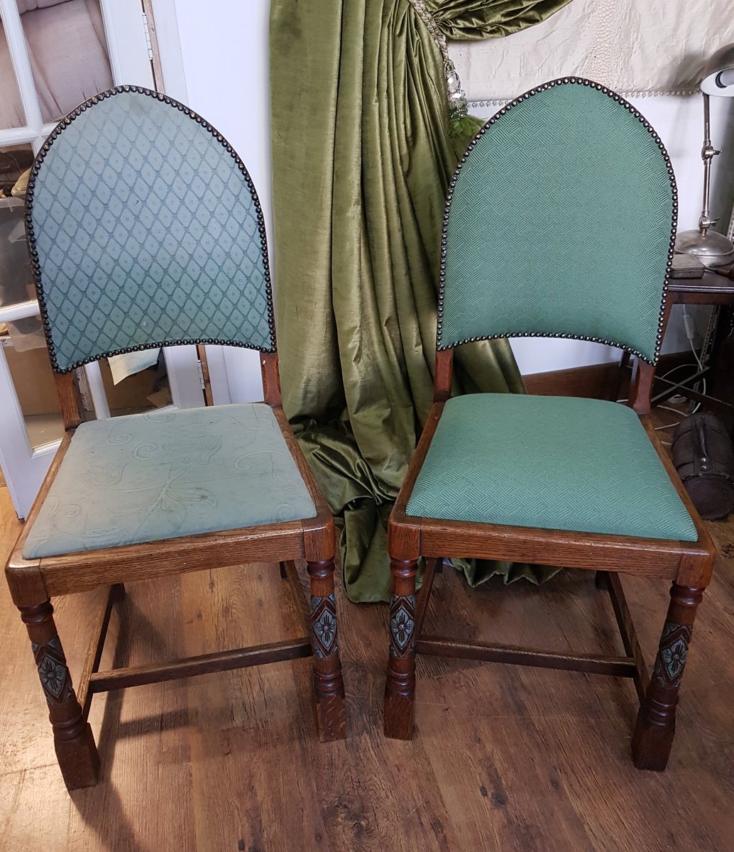 simon_houlding's tweet photo. Before and after #restoration #upholstery by Simon Houlding Upholstery #20years #qualityineverythingwedo #unique #interior #design #Essex #curtain #blinds https://t.co/JtU2RSgB5j