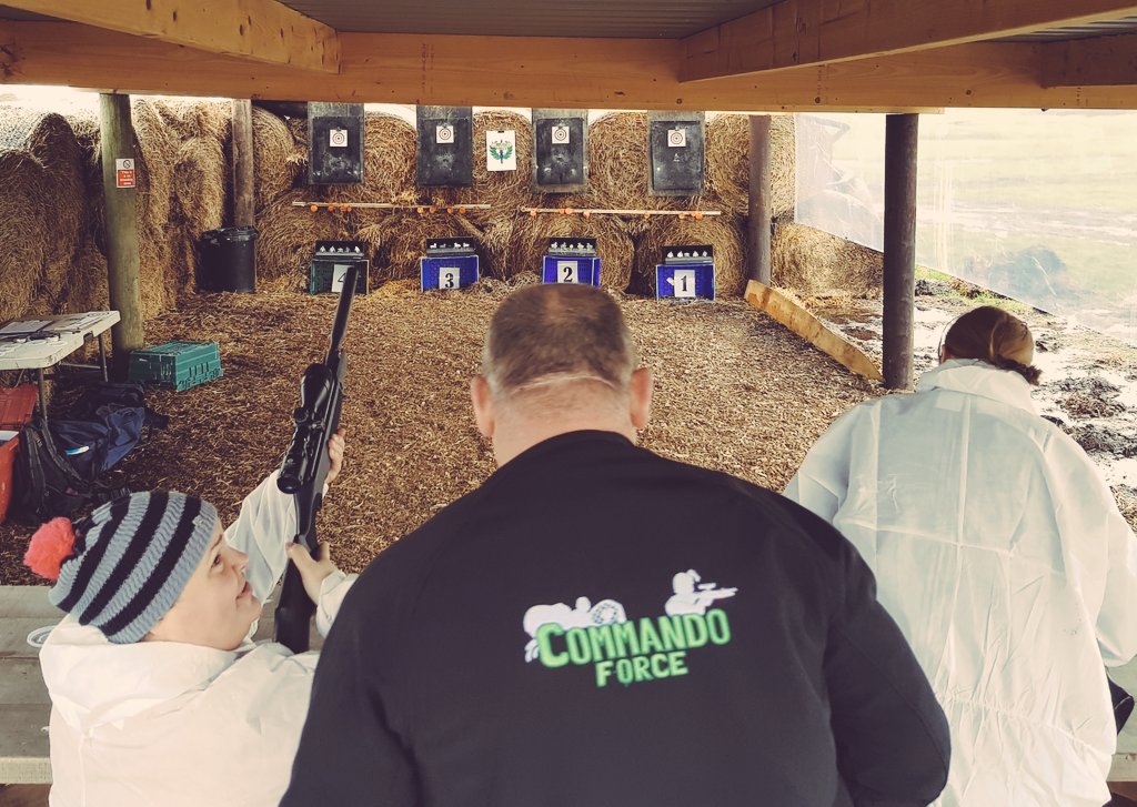 commando_force's tweet photo. What a weekend, think we had every kind of weather from blazing sun to snow. Once again many groups #stags #henparty #kidsparties passing through to enjoy our great packages!!
Get intouch book your visit!! https://t.co/bdYmhJyMmt