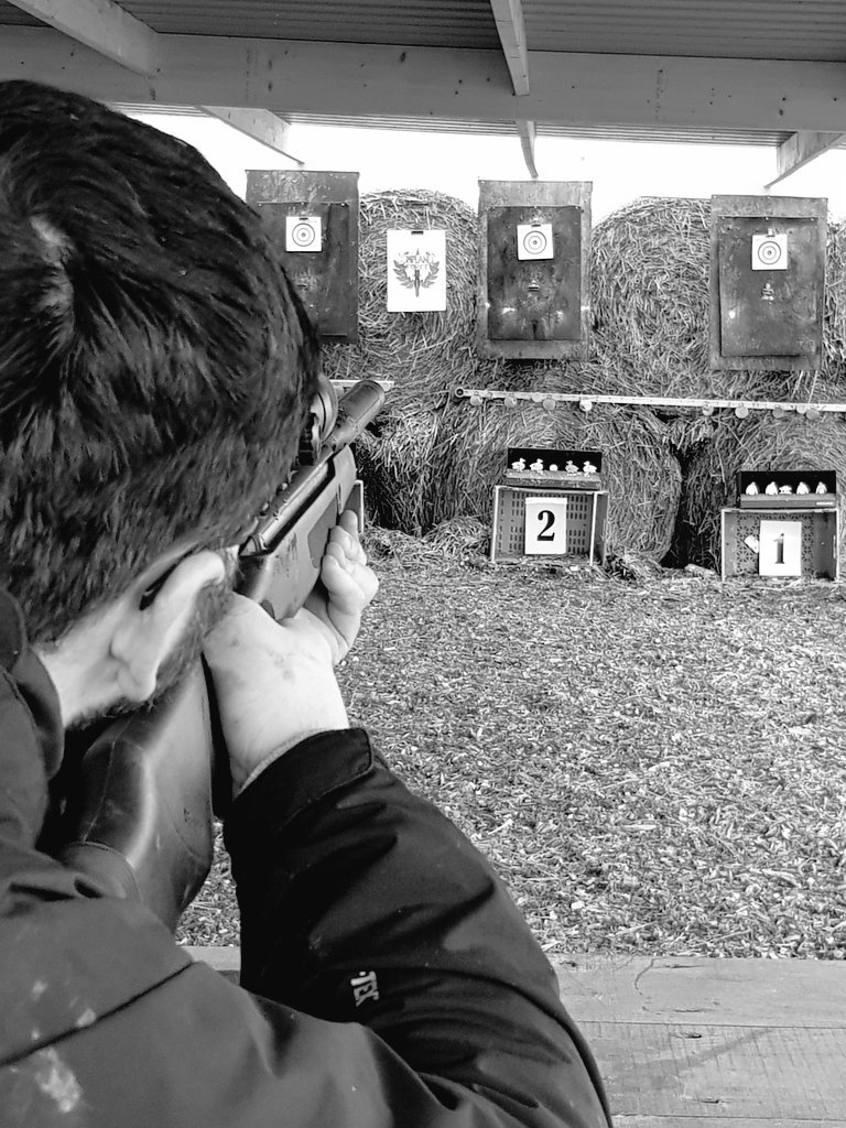 commando_force's tweet photo. What a weekend, think we had every kind of weather from blazing sun to snow. Once again many groups #stags #henparty #kidsparties passing through to enjoy our great packages!!
Get intouch book your visit!! https://t.co/bdYmhJyMmt