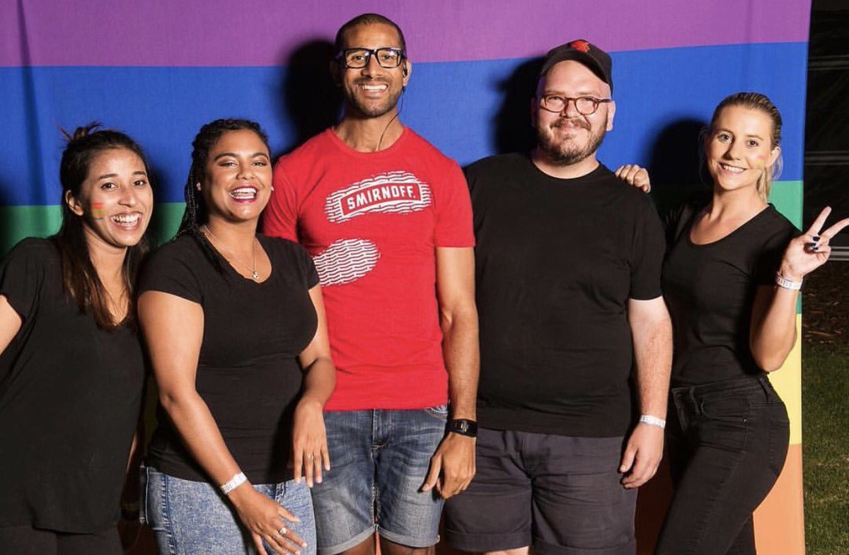 getsidekicker's tweet photo. When bartending at a Pride Parade is just part of the Sidekick job 🌈 #Sidekicker #BitOfPrideOnTheSide https://t.co/ma2ucpnIkc