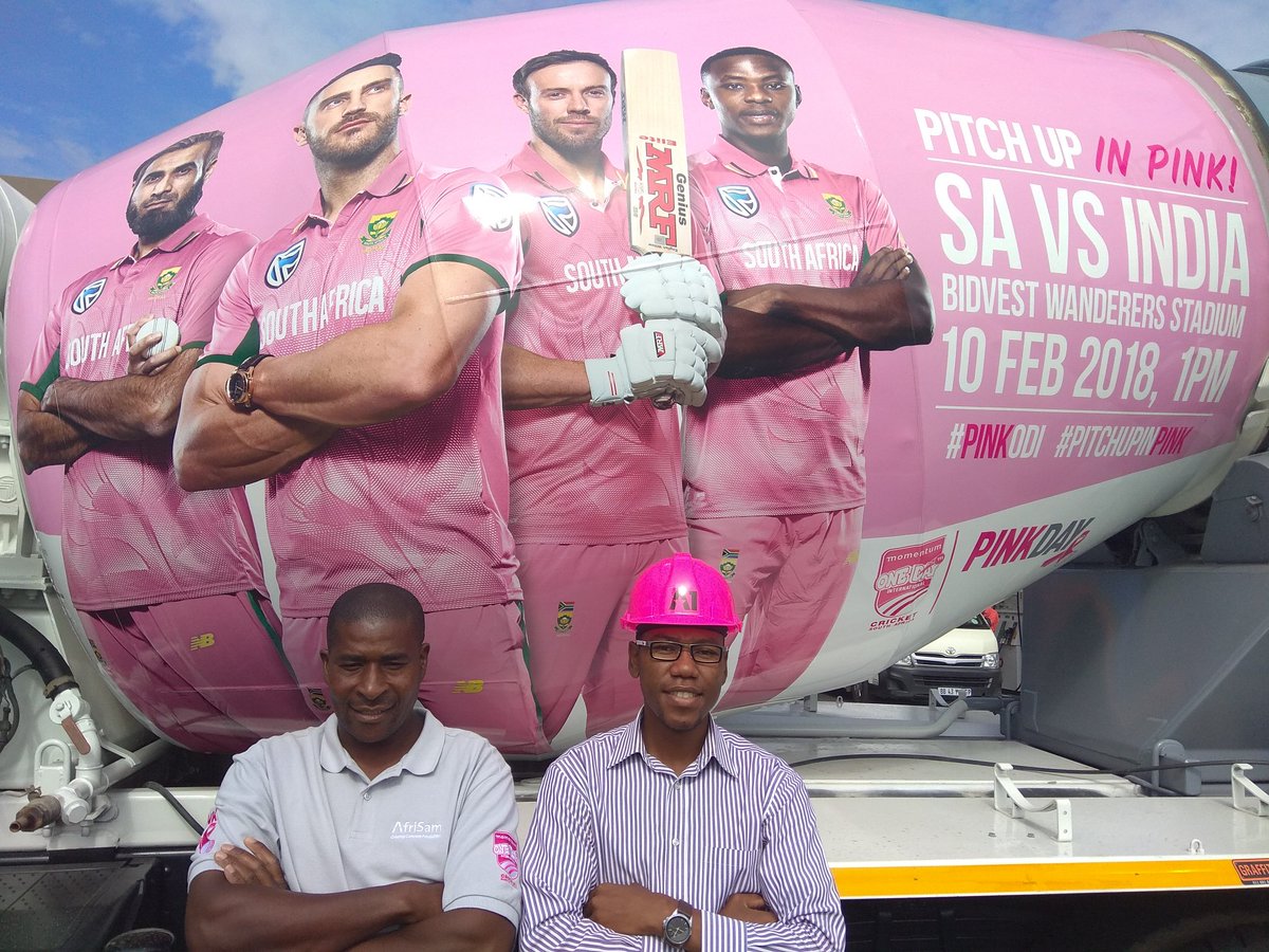 Nkulie14's tweet photo. Supporting a good course with Mr. Ngonidzashe Chikukutu from @AfriSam. This is such a brilliant partnership, well done to all parties involved. #PinkODI #PinkDrive #PitchUpInPink #ProteaFire @momentum_za @OfficialCSA @PinkDriveNoels @ABdeVilliers17 @Abramjee @947 https://t.co/s033AkxA8M