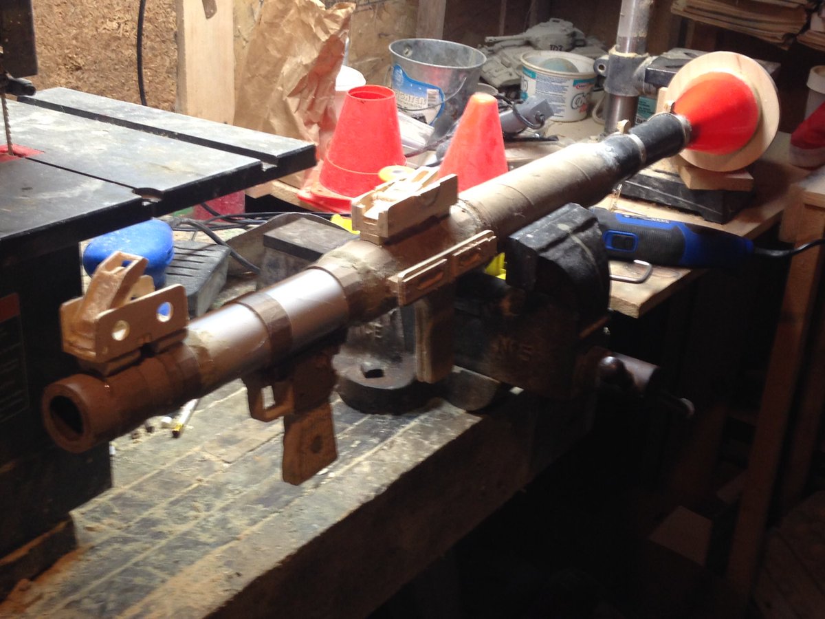 BoumaWoodwork's tweet photo. RPG-7V Model 90% complete #RPG #military #Model #autistic #ActuallyAutistic #militaryhistory #antitank https://t.co/GhaipKhsvx