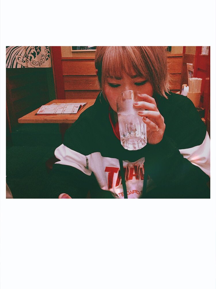 luvmfb's tweet image. 昼飲み最高です
買い物もできたし
久しぶりに休みひきこもってない👏