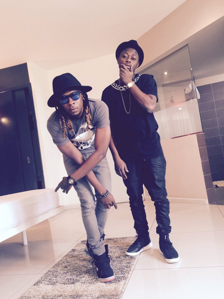 r2bees's tweet photo. Happy birthday to our brother and lead vocalist @mugeezxmugeez. May you live forever ❤️❤️❤️ https://t.co/d4u1xcjKB2