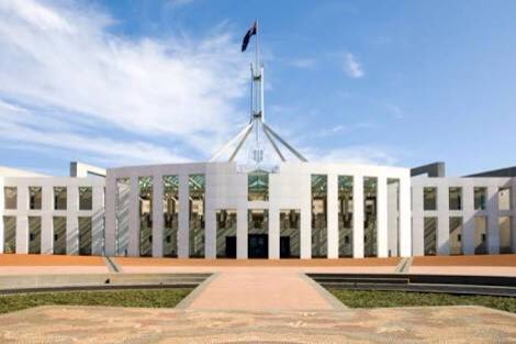 OccupiedOutback's tweet photo. For the life of me I can't work out why Parliament House looks like pic 1 when it should look like pic 2 .. Asking for a friend .. #Auspol #BallAndChainMentality https://t.co/U5T4nRgZnR