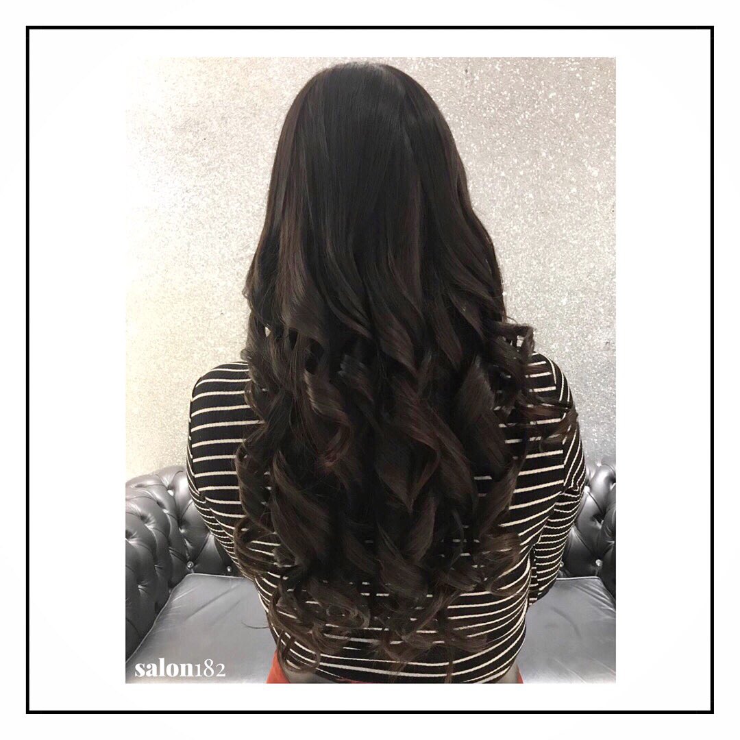 182loughton's tweet photo. Full head of @angelslocks tape extensions by @kel28x .
Appointments call 02085024212
.
.
#tapeextensions #angellocks #loughton #hair #hairextensions https://t.co/ghThstmPxj