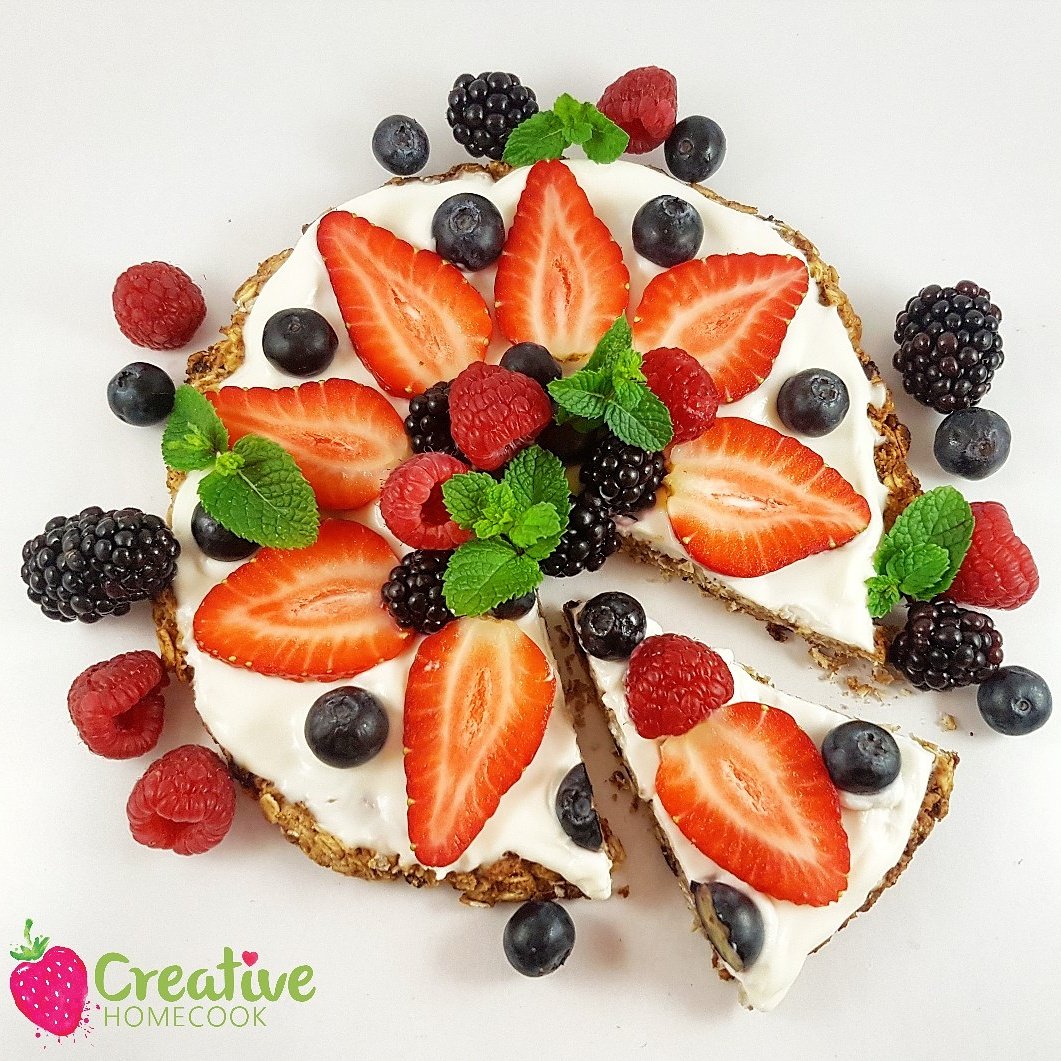 creativehomecoo's tweet photo. Sweet Pizza...perfect and healthy way to start your day😀 #vegan #veganfoodshare #veganfood #veganrecipes #Healthy #healthyrecipe #pizzas #Food #foodie #treatyoself #Fitness #nomnom #glutenfree #lifestyle https://t.co/UdSDpPvsUy