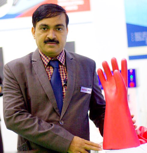 RaychemRPG_EBU's tweet photo. Our global product head for #PPE, Mr Prakash,would be glad to understand your needs & address your queries.He is a veteran in the field with over 17 years of experience& shall offer you the complete PPE solution.
Visit Hall-8, Booth-A22
@prakash_garud @IntersecExpo
#IntersecRRL https://t.co/qbrK0CzIFk