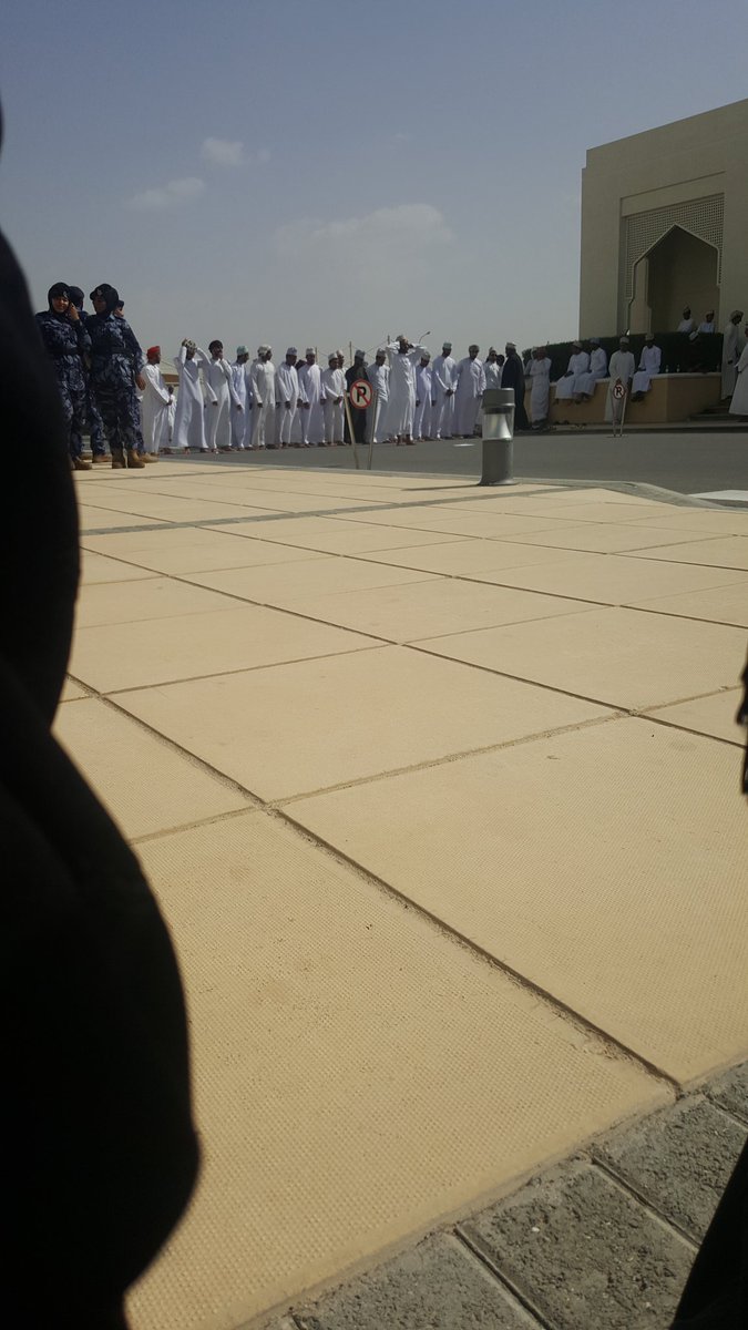N3mahSh's tweet photo. #عمانيون_بلا_وظايف4

صلاه جماعيه ...  تقبل الله منكم

يارب انصرنا ع من ظلمنا https://t.co/O9S9yJ3Ksb