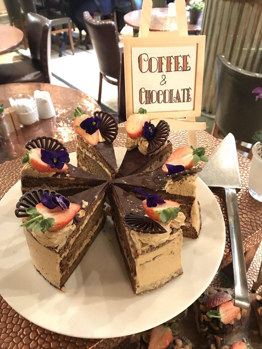 PotgieterFrits's tweet photo. Ok so if it’s dry January then might as well treat yourself with something sweet @ImperialCork #lovecake #freshlybaked https://t.co/sZcOrdyR9m