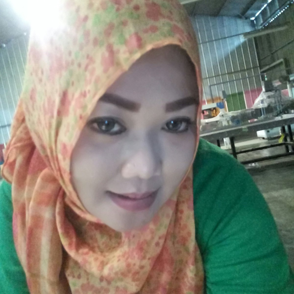 IsNeani tweet picture