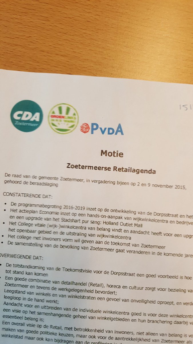 ingeborgterlaak's tweet photo. Mooi resultaat! Op 19 februari ondertekening #retaildeal. @CDAZoetermeer initiatief. https://t.co/jxhF5yuR0s