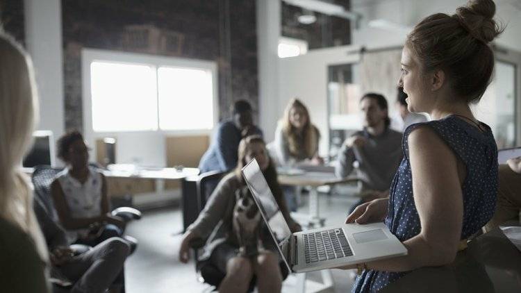 bigoutreach's tweet photo. "When You're Customers Are Talking, Quiet Your Brand Voice and Listen." https://t.co/yxSrcTnbI3 #business #socialmedia #branding #Marketing https://t.co/1ZJCGzaoOE