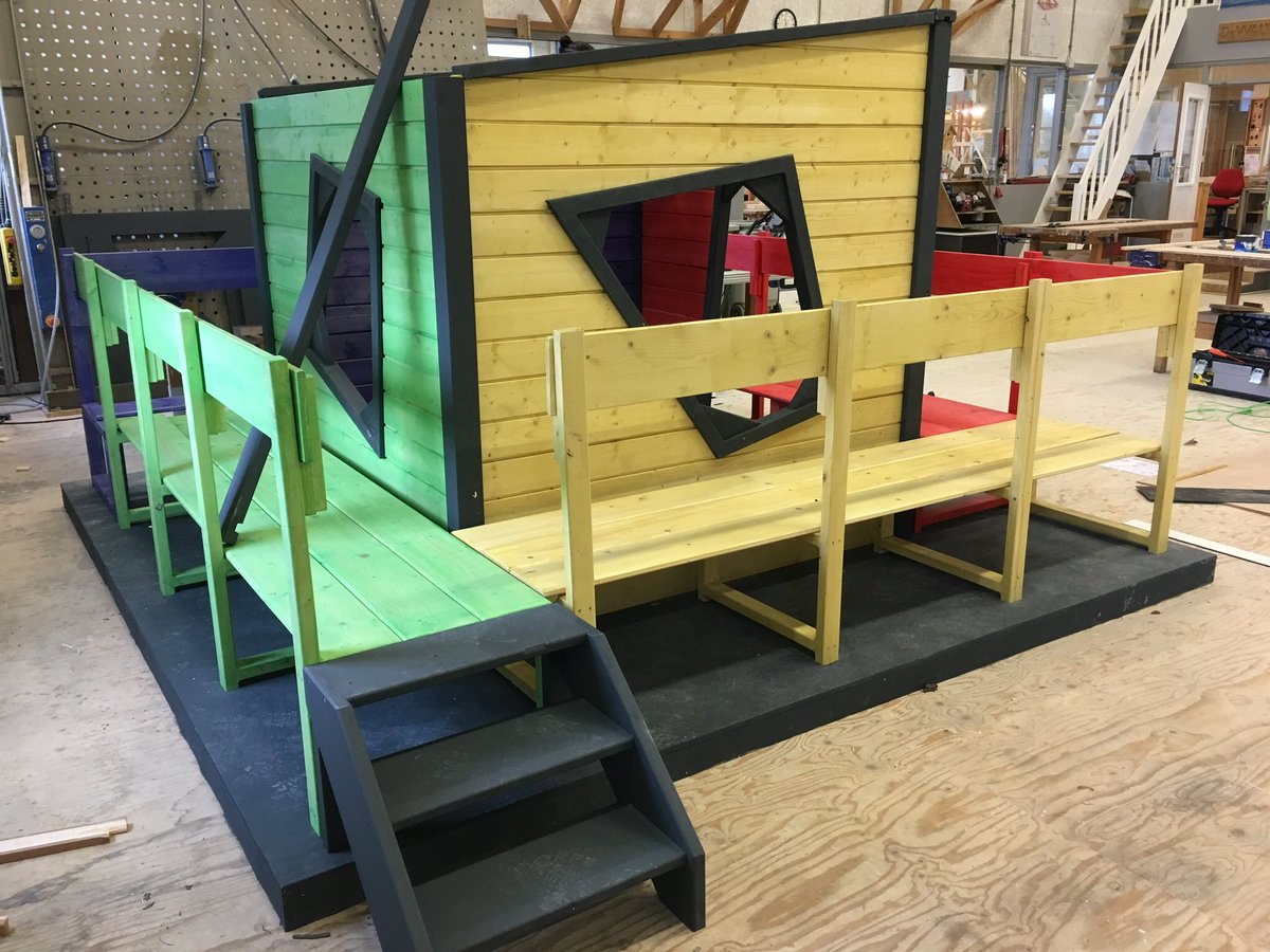 De nieuwste opdrachten ontworpen door instructeur Harrie van Heeswijk, uitgevoerd door onze leerlingen, te gebruiken bij oa <a href="/scapetownNL/">Scapetown</a> 2018 als extra opdracht en voor jongeren om kennis te maken met de opleidingen in de bouw. #ontwikkelen #opleiden #bouw